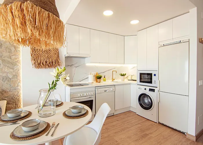 Mara's Seaviews -beachfront - Duplex Penthouse * Torremolinos