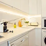 Mara's Seaviews -beachfront - Duplex Penthouse Torremolinos