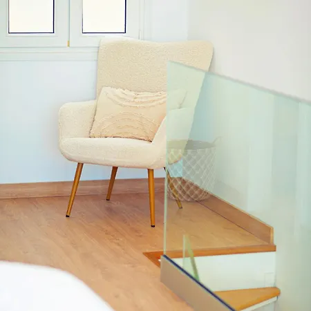 Mara's Seaviews -beachfront - Duplex Penthouse Торремолінос